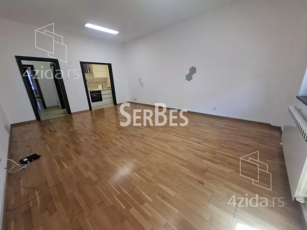 Kancelarija | 4zida