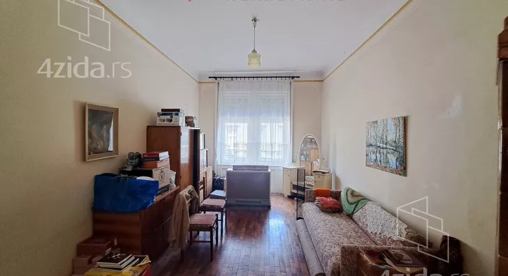 Petoiposoban stan | 4zida