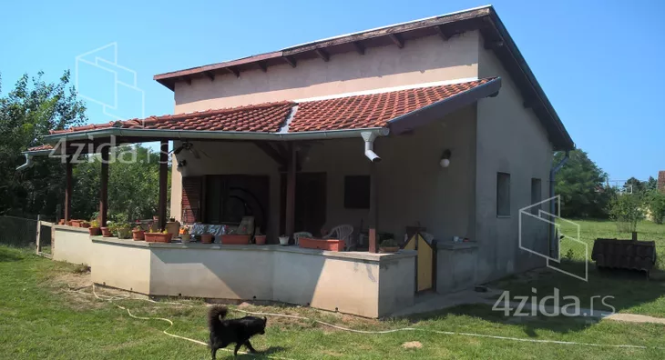 Kuća | 4zida