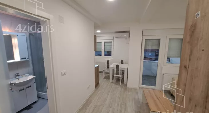 Garsonjera | 4zida