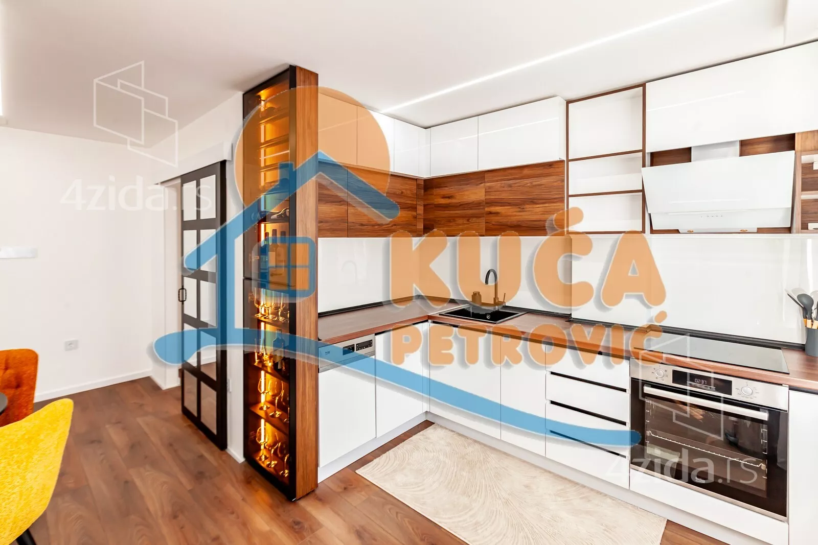 Trosoban stan | 4zida