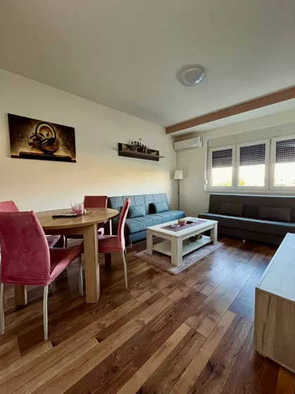 Gradske lokacije | 4zida.rs