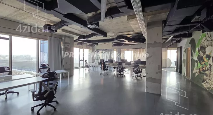 Poslovni prostor | 4zida