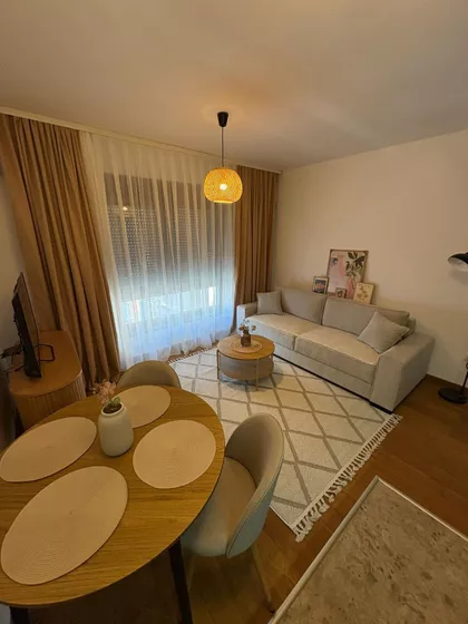 Dr Zorana Đinđića | 4zida.rs