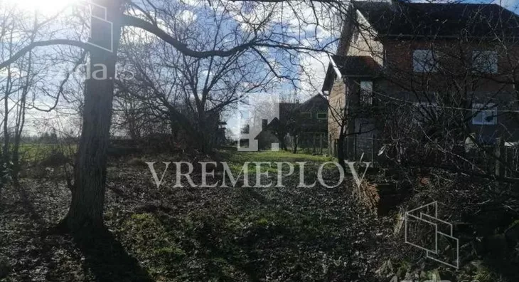 Poljoprivredno zemljište | 4zida