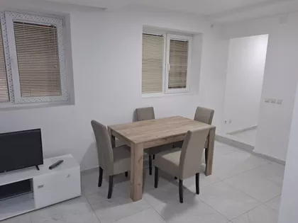 Zvezdarska Šuma | 4zida.rs