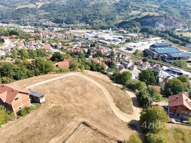 Plac | 4zida