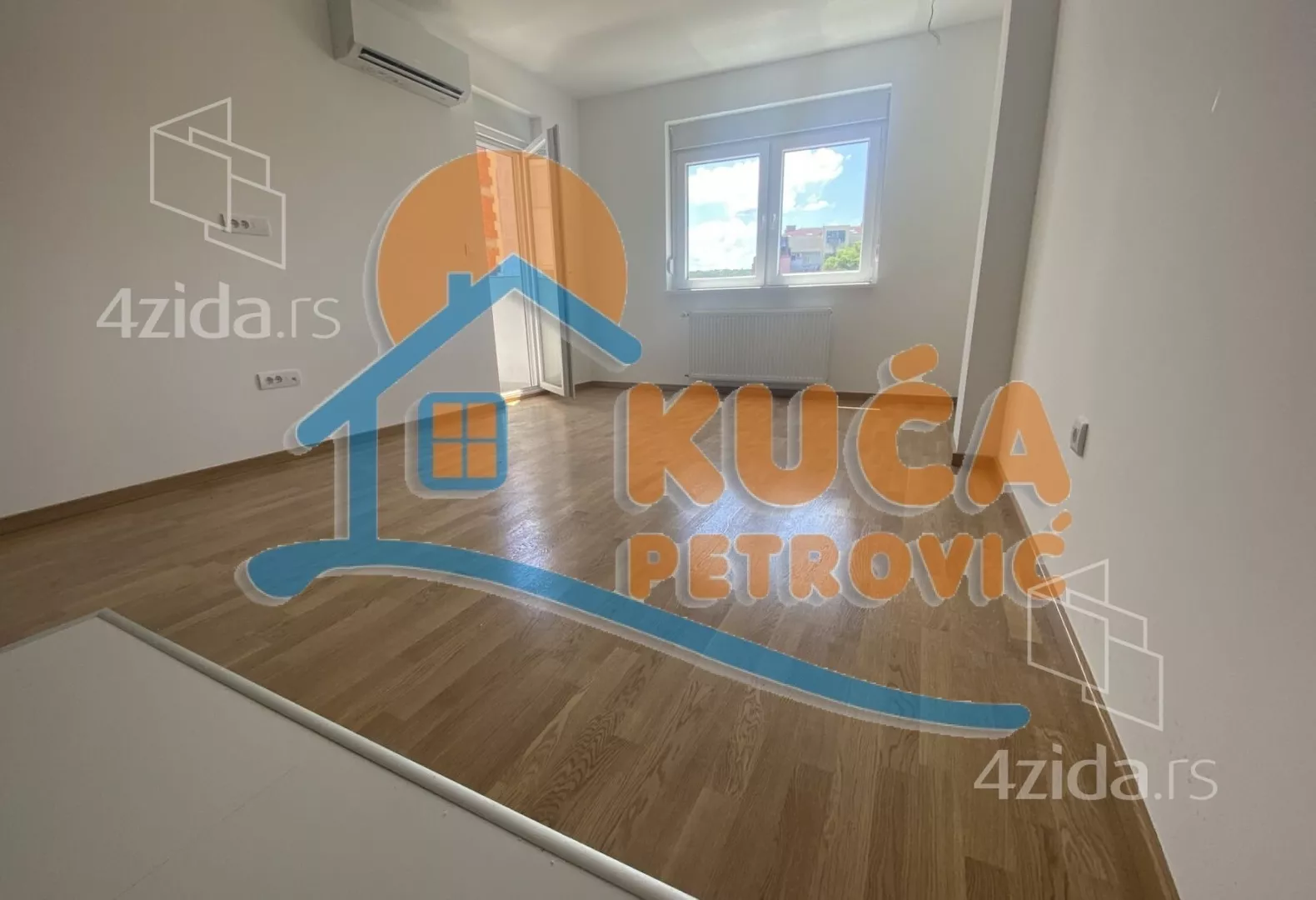 Jednoiposoban stan | 4zida