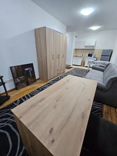 Laze Nančića 2
