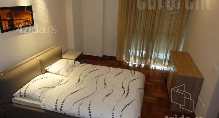 4-etažna kuća | 4zida