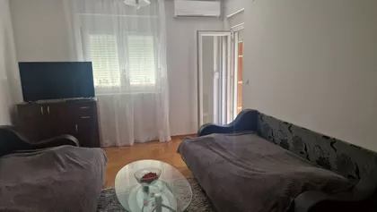Nemanjina 24 | 4zida.rs