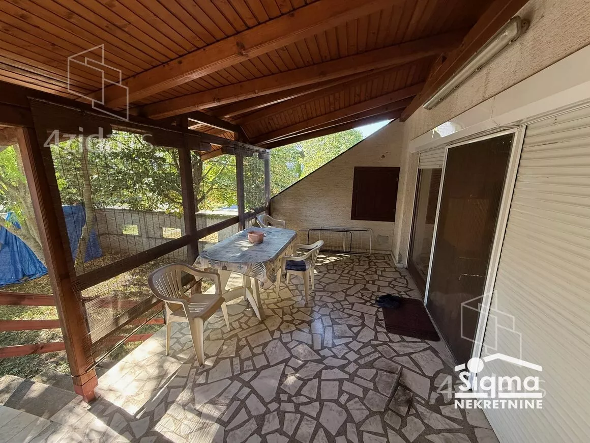 4-etažna kuća | 4zida