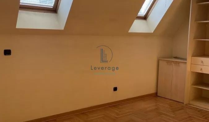 Šestosoban stan | 4zida