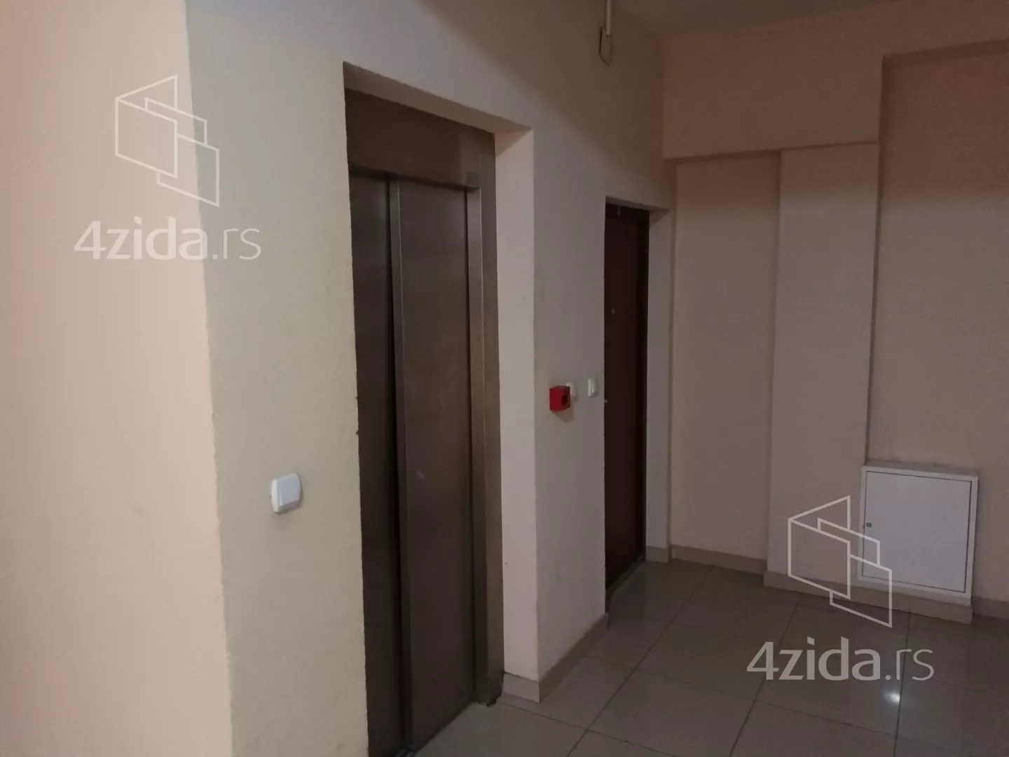Garsonjera | 4zida