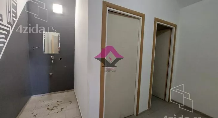 4-etažna kuća | 4zida