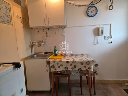 Sitnička | 4zida.rs