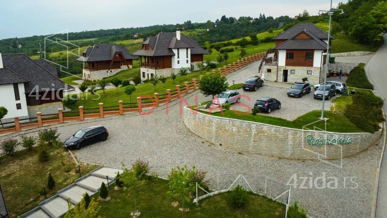 Kuća | 4zida