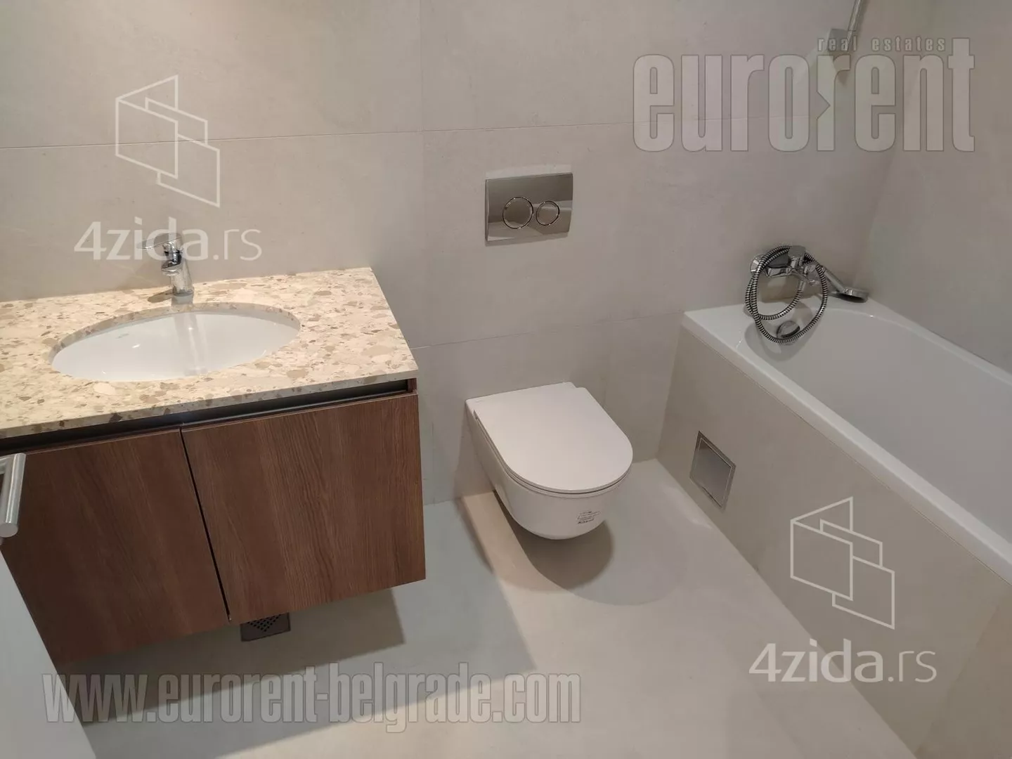 Sedmosoban stan | 4zida