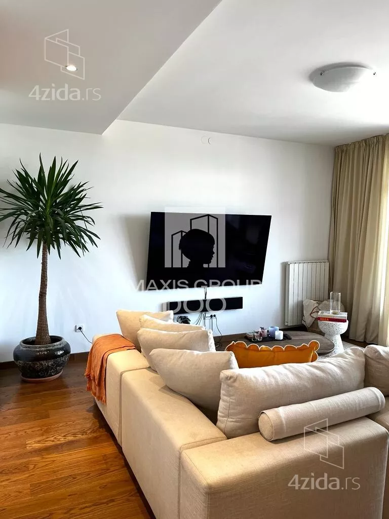 Garaža | 4zida