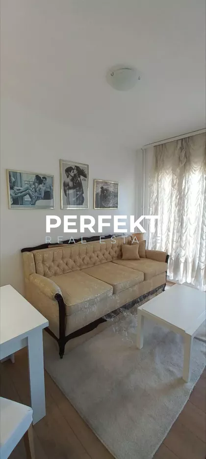 Hercega Stjepana | 4zida.rs