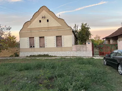 Petra Drapšina 37 | 4zida.rs