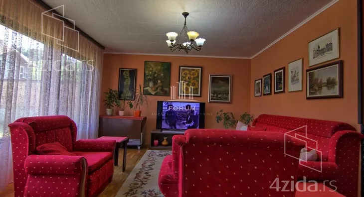 Kuća | 4zida