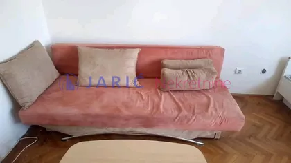 Crveni Krst Vračar | 4zida.rs
