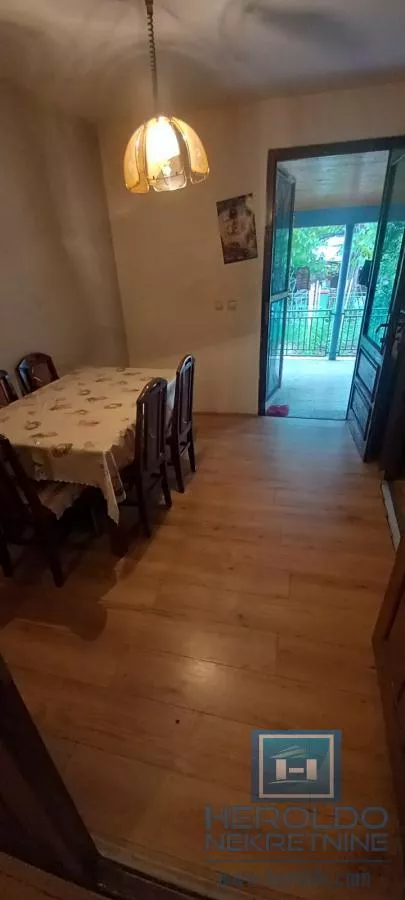 Zelena Pijaca | 4zida.rs
