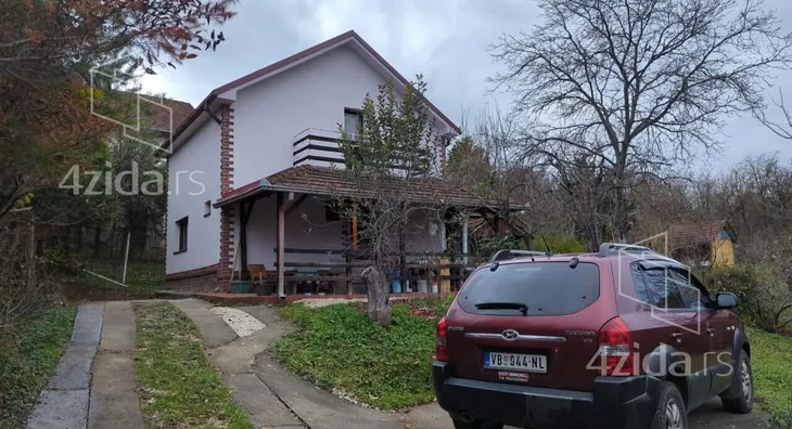 2-etažna kuća | 4zida