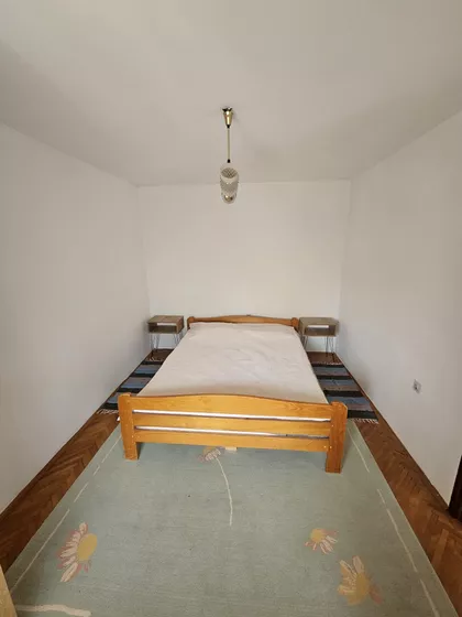 Lipovačka bb | 4zida.rs