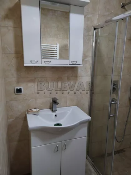 Momčila Popovića | 4zida.rs