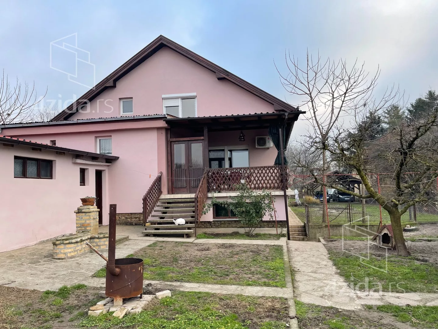 3-etažna kuća | 4zida
