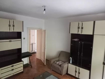 Vardarska 12 | 4zida.rs