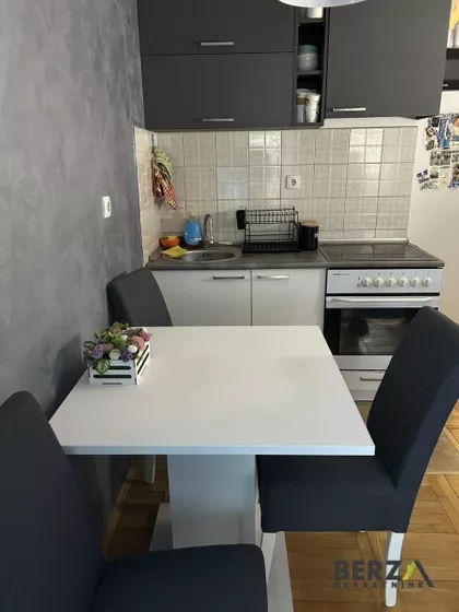 Podbara | 4zida.rs