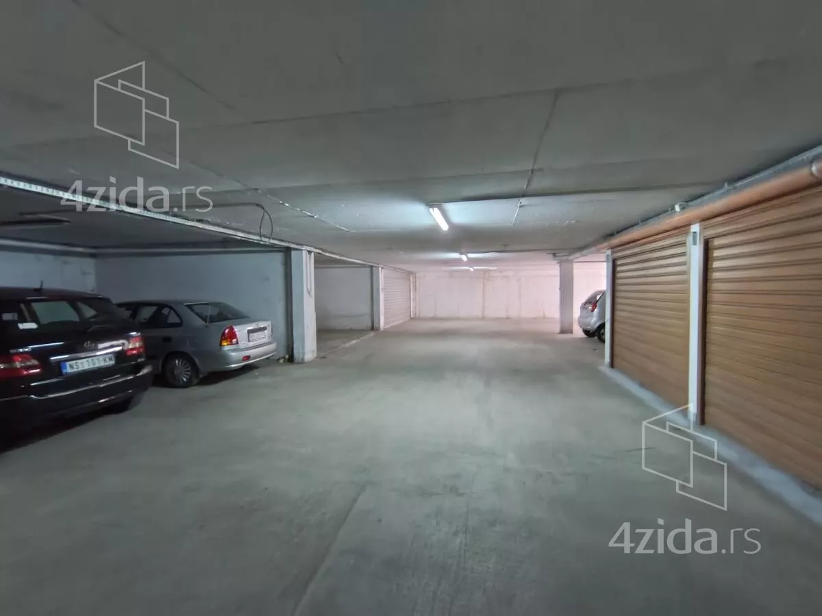 Garaža/Parking | 4zida