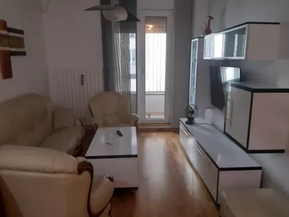 Moderno namešten | 4zida.rs