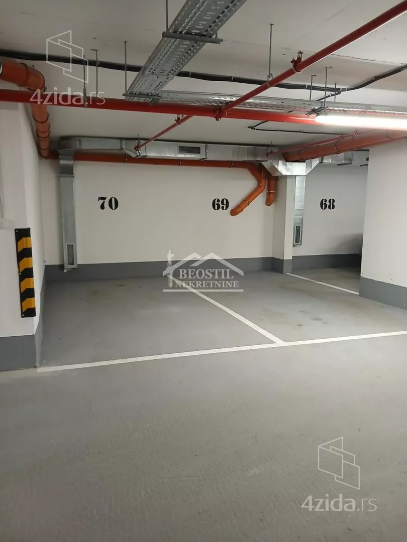 Garaža | 4zida