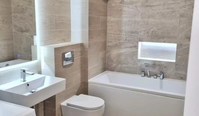 Šestosoban stan | 4zida