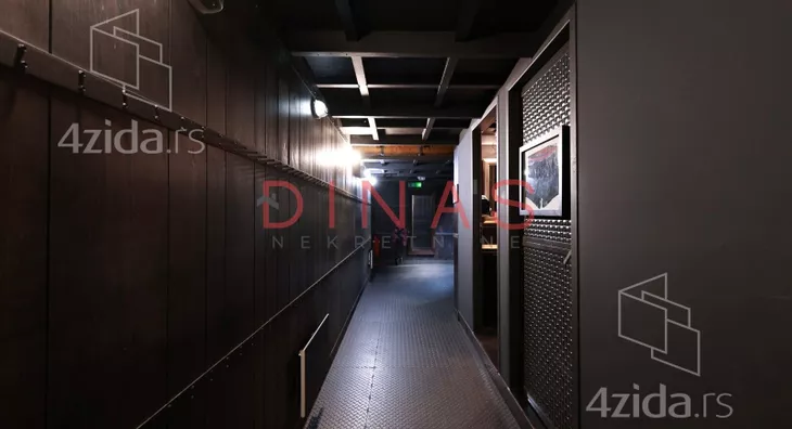 Poslovni prostor | 4zida
