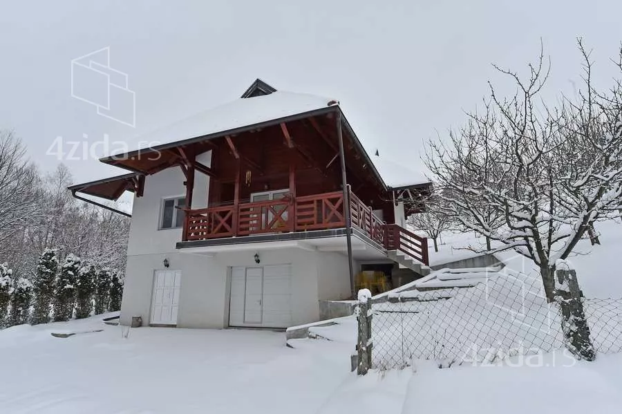 3-etažna kuća | 4zida