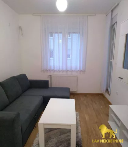KRALJEVIĆA MARKA | 4zida.rs
