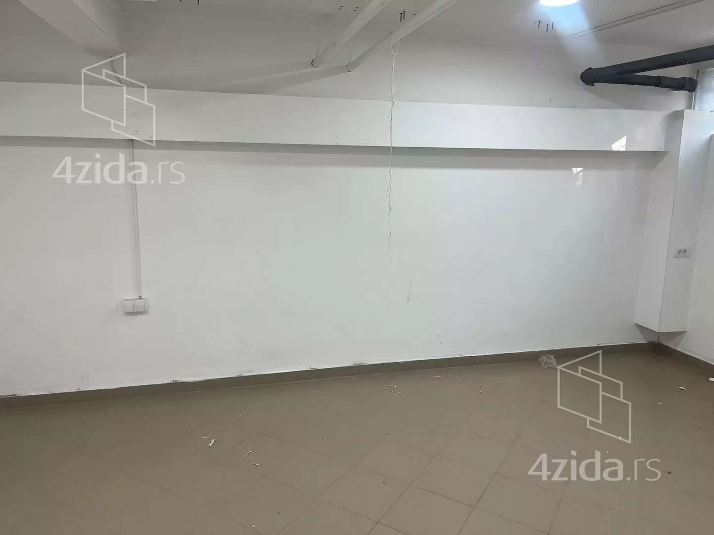 Lokal | 4zida