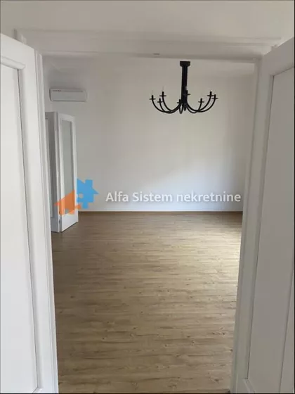 Knez Mihailova | 4zida.rs