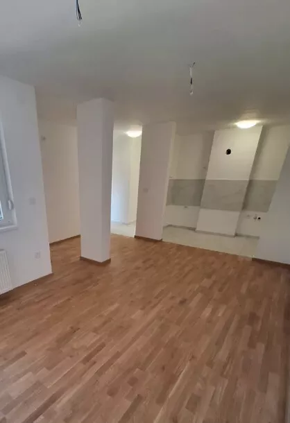 Bulevar Patrijarha Pavla (Somborski Bulevar) | 4zida.rs