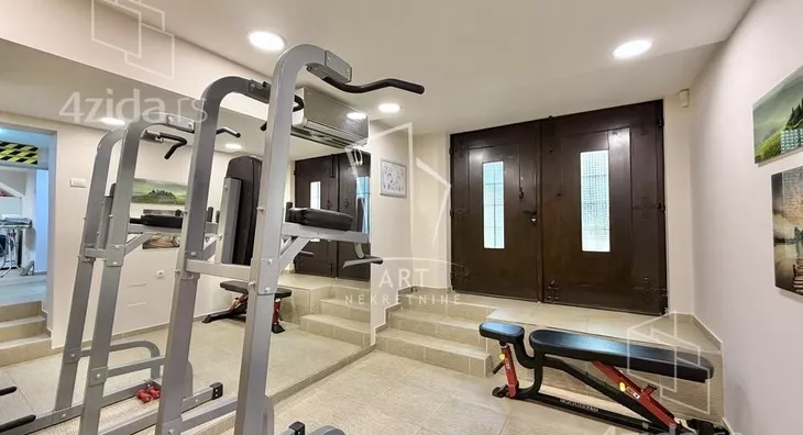 3-etažna kuća | 4zida