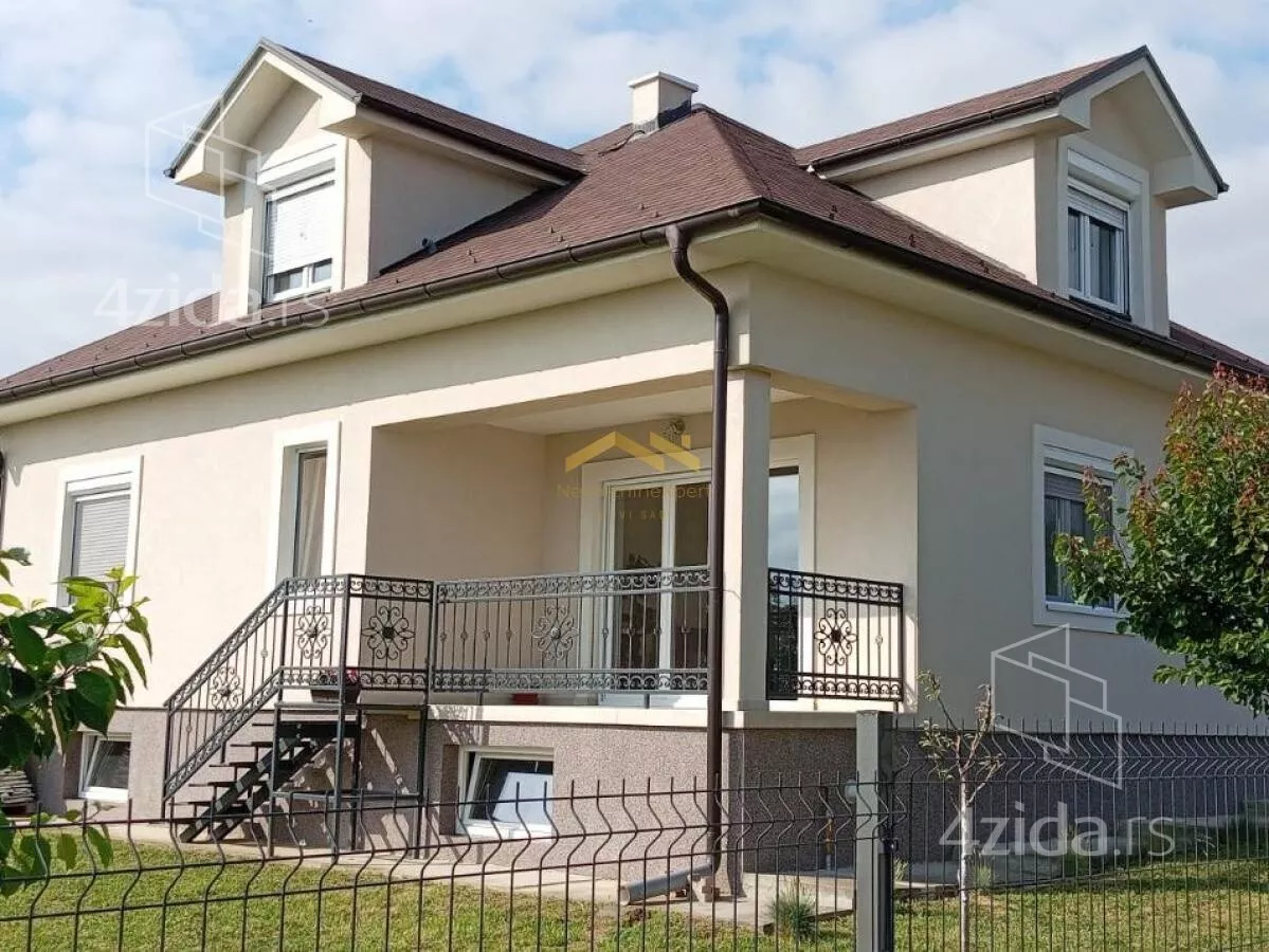 Kuća | 4zida
