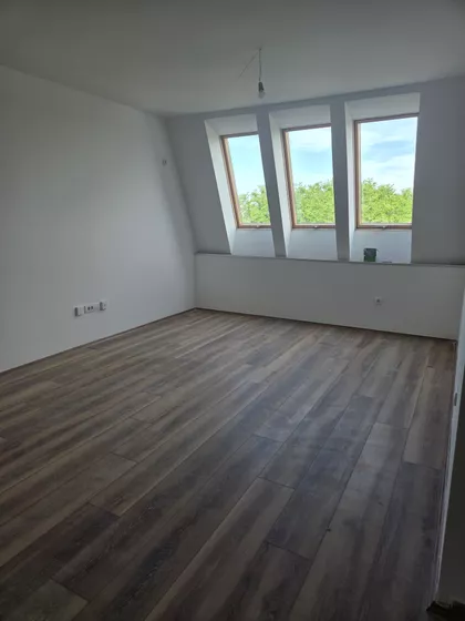 Kireška | 4zida.rs
