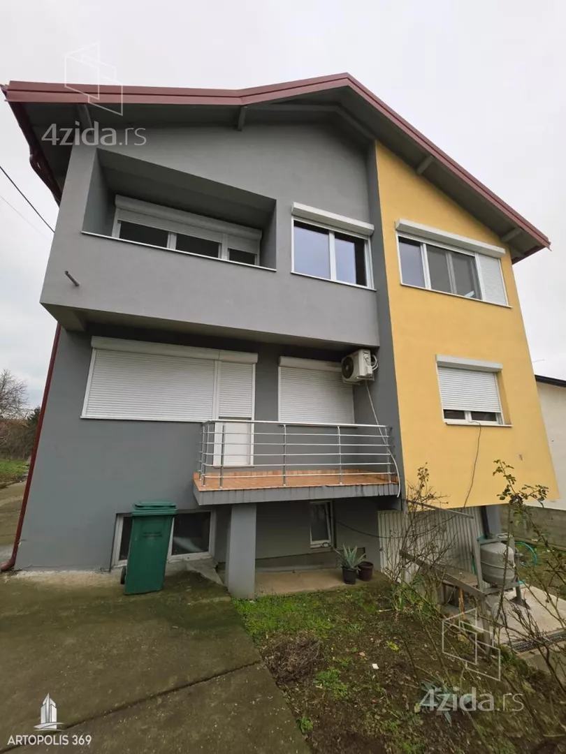 3-etažna kuća | 4zida