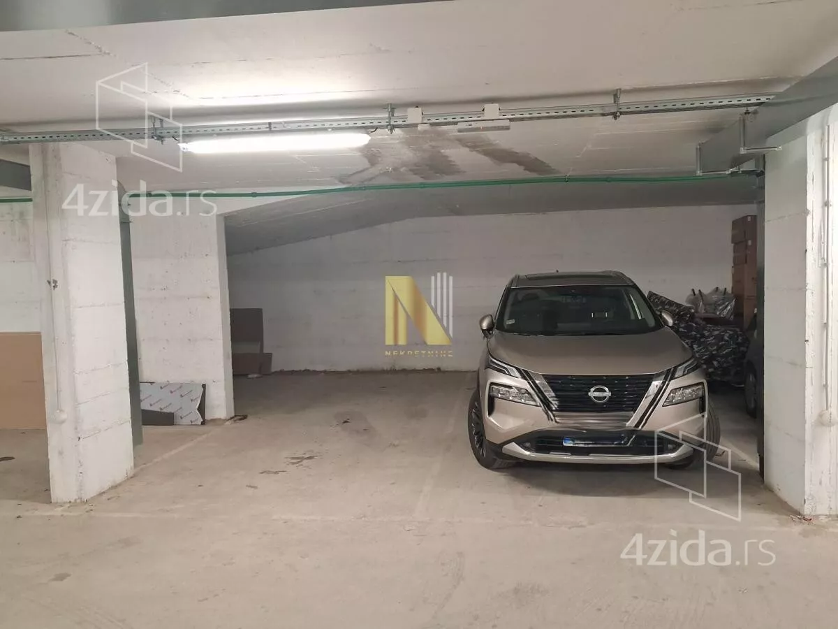 Parking | 4zida
