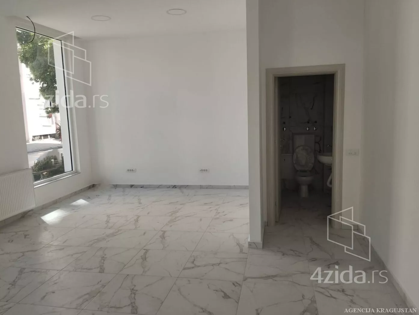 Poslovni prostor | 4zida